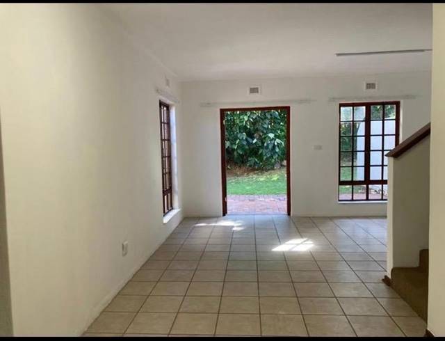 2 BEDROOM TOWNHOUSE FOR SALE IN UMHLANGA CENTRAL